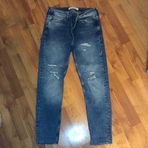 ZARA | Ripped Skinny Jeans